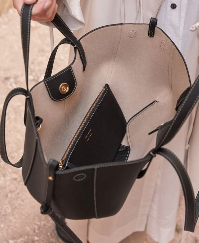 Chiara's Handtasche