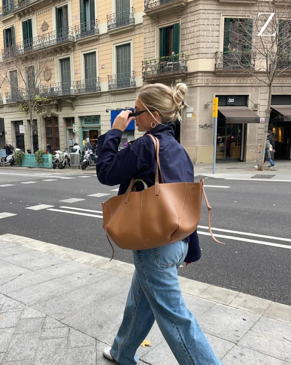 Chiara's Handtasche