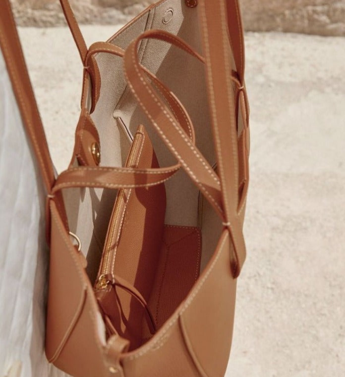 Chiara's Handtasche