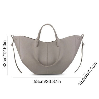 Chiara's Handtasche